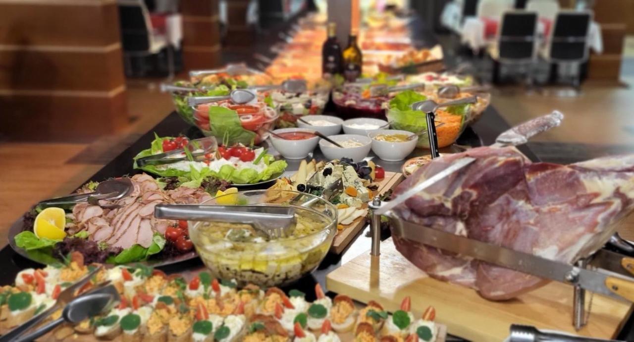 Family Apartmans Harry- Apartmans Of The Apart Hotel & Spa Zoned, Kopaonik - Special Benefit, Children Up To 13 Years Of Age Accompanied By Two Adults Stay For Free-Parking-Breakfast-Pool&Spa Exteriör bild