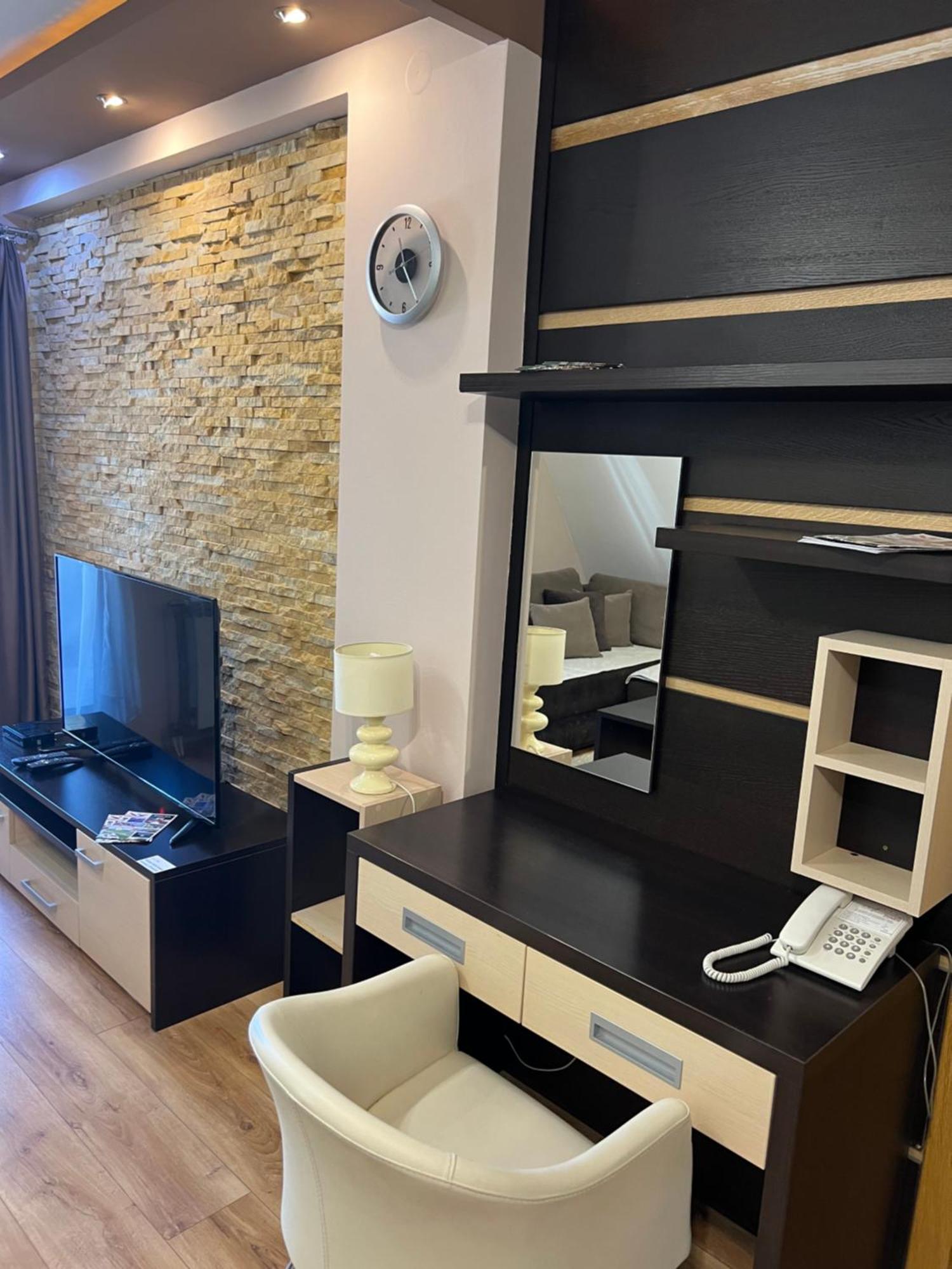 Family Apartmans Harry- Apartmans Of The Apart Hotel & Spa Zoned, Kopaonik - Special Benefit, Children Up To 13 Years Of Age Accompanied By Two Adults Stay For Free-Parking-Breakfast-Pool&Spa Exteriör bild